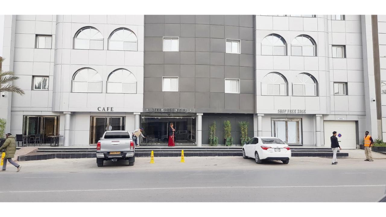 Hotel Free Zone Нуадибу Екстериор снимка